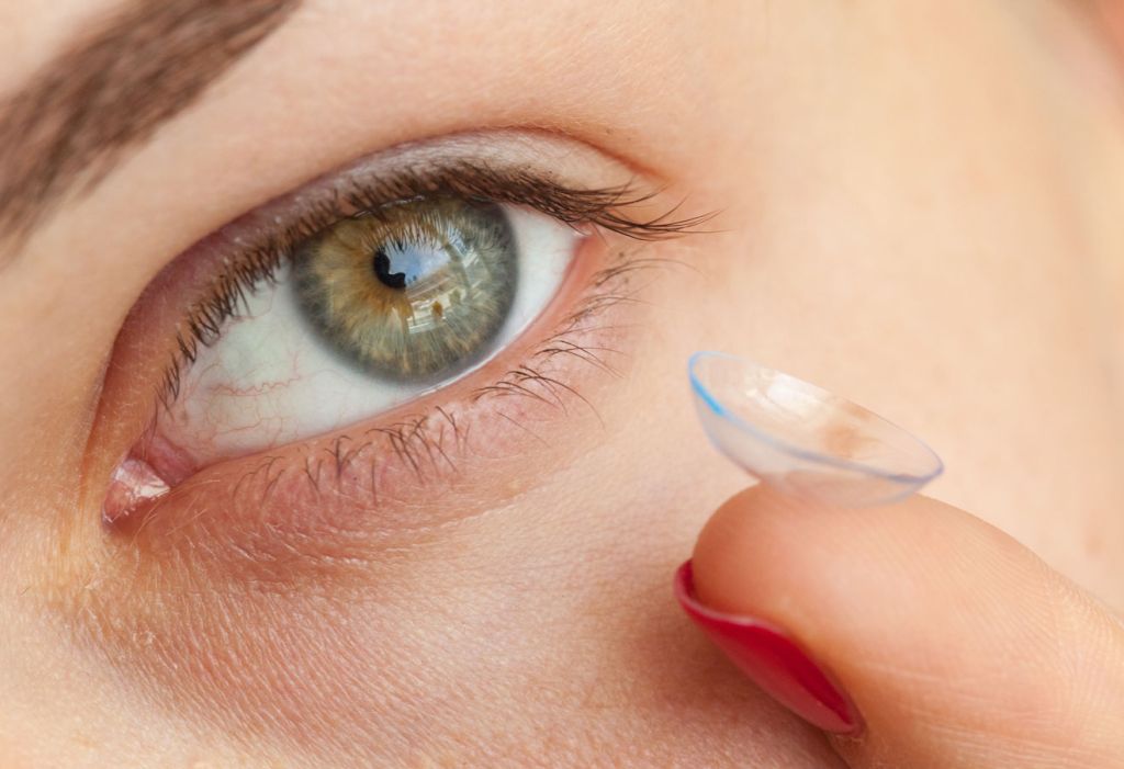 ¿Cómo proteger tus ojos en Halloween? lentes de contacto